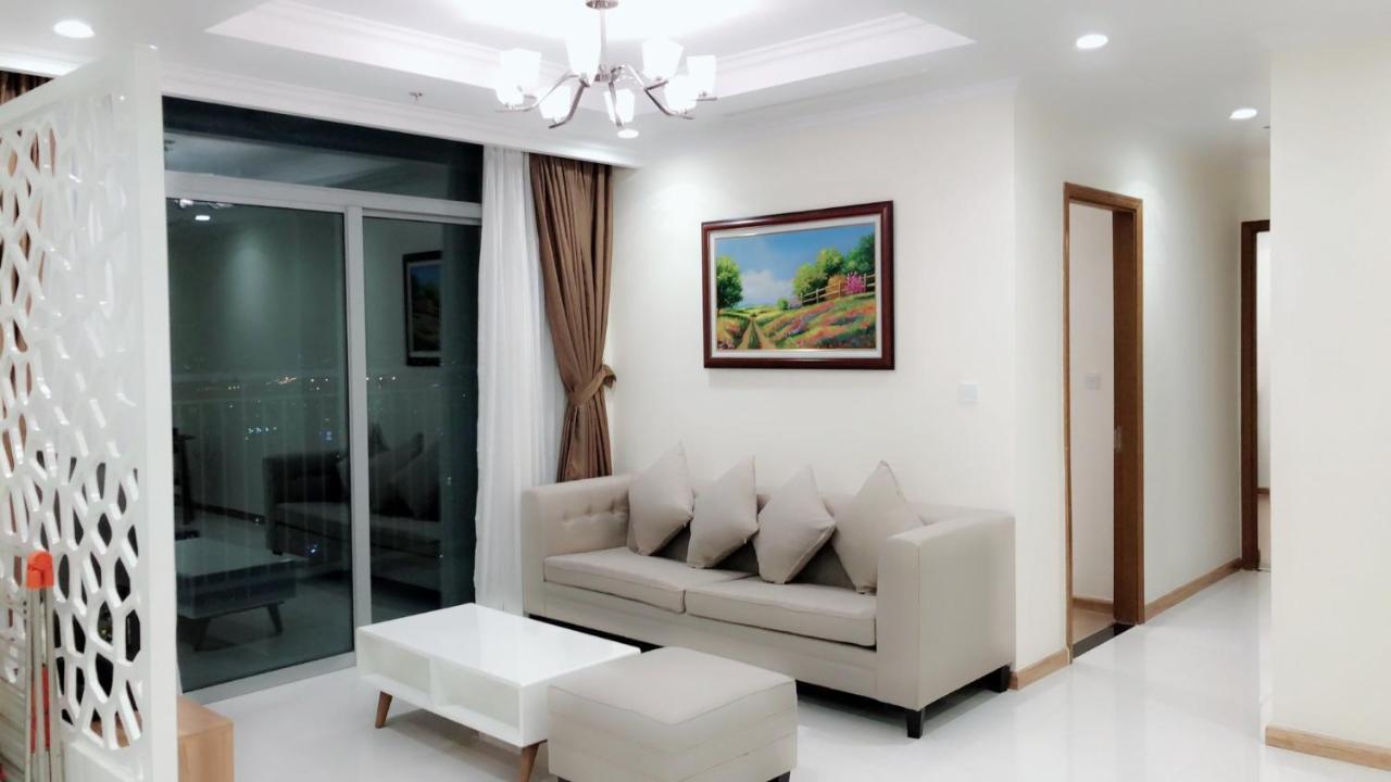 Luxury Vinhomes Central Park Humi Apartment Хошимин Экстерьер фото