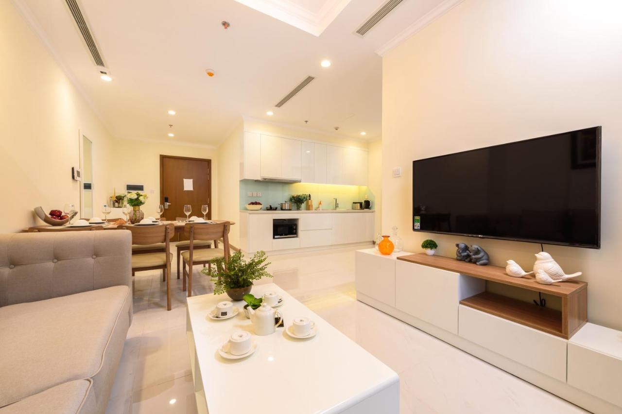 Luxury Vinhomes Central Park Humi Apartment Хошимин Экстерьер фото