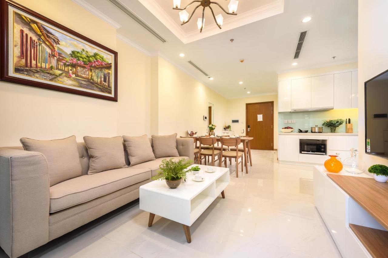 Luxury Vinhomes Central Park Humi Apartment Хошимин Экстерьер фото