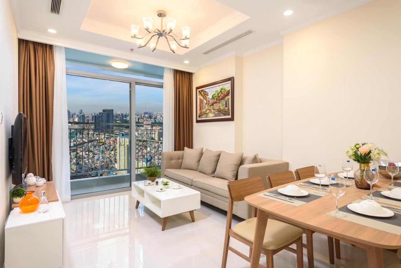 Luxury Vinhomes Central Park Humi Apartment Хошимин Экстерьер фото